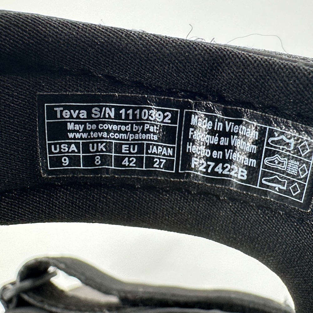 Teva Terra Fi 5 Universal Sandals Men Size 9 Black Grey 1110392 Gorpcore Hiking - Picture 8 of 9